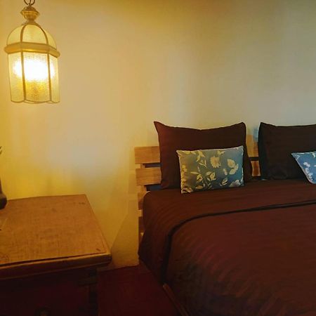 8Th House @ Center Of Chiangmai Old Town Apartment Chiang Mai Luaran gambar
