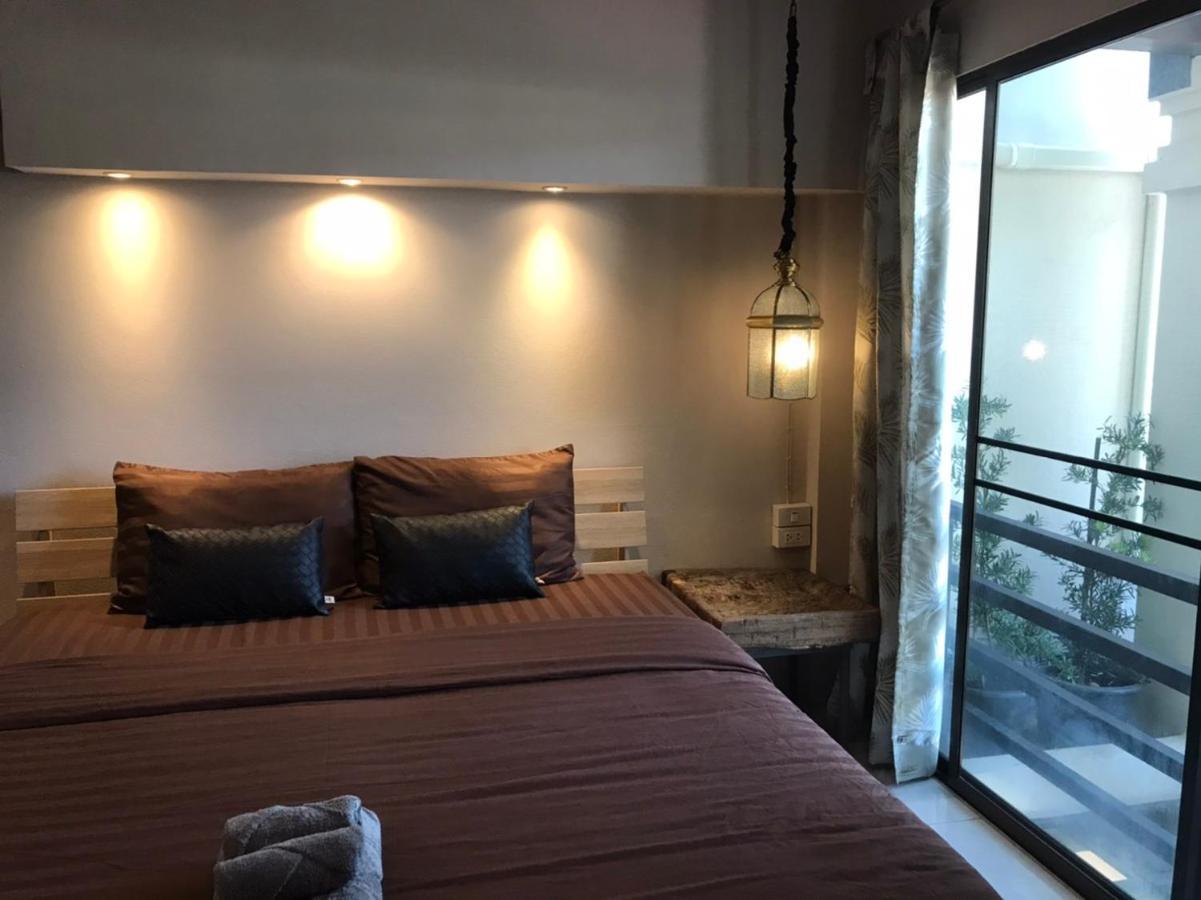 8Th House @ Center Of Chiangmai Old Town Apartment Chiang Mai Luaran gambar