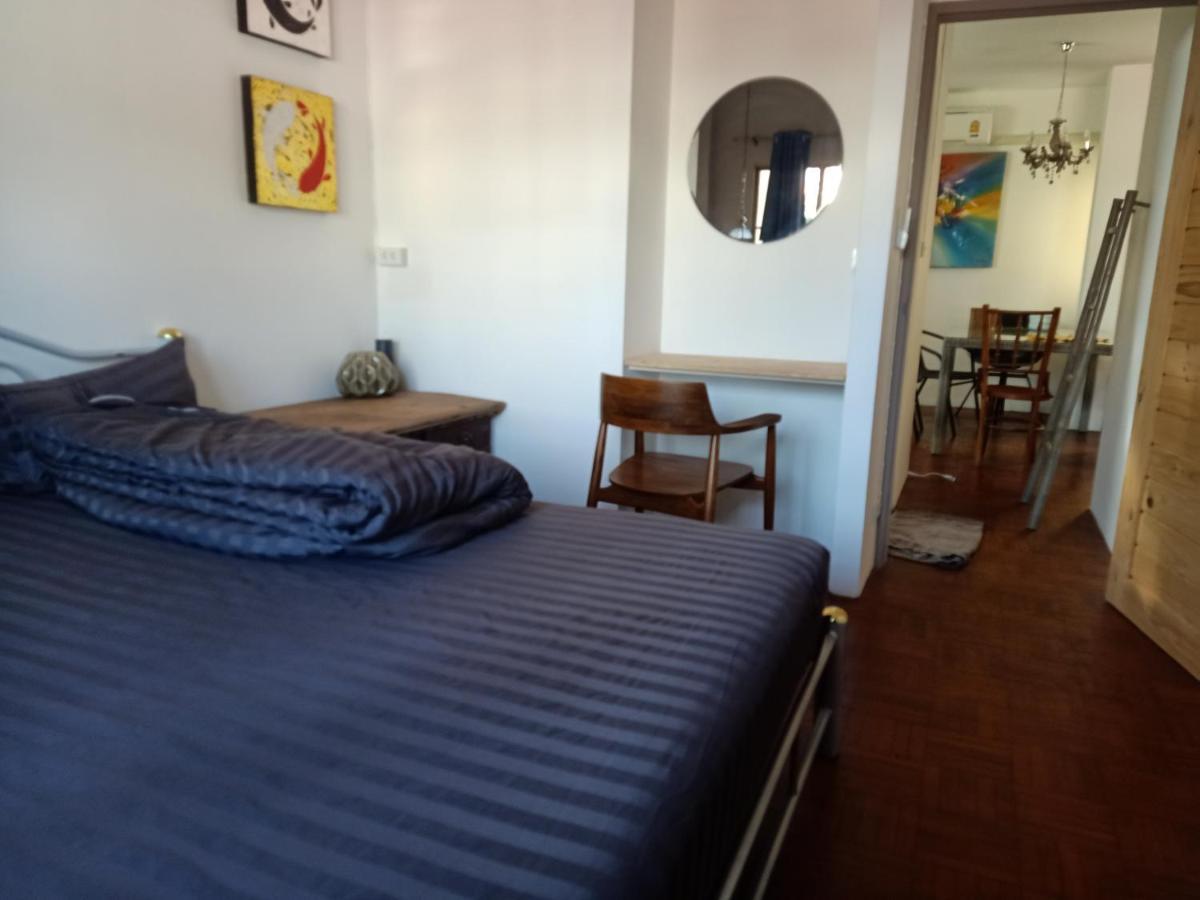 8Th House @ Center Of Chiangmai Old Town Apartment Chiang Mai Luaran gambar