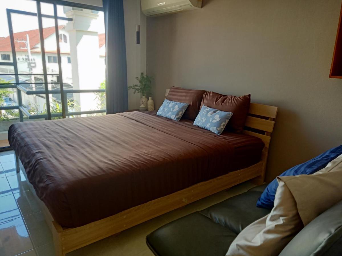 8Th House @ Center Of Chiangmai Old Town Apartment Chiang Mai Luaran gambar