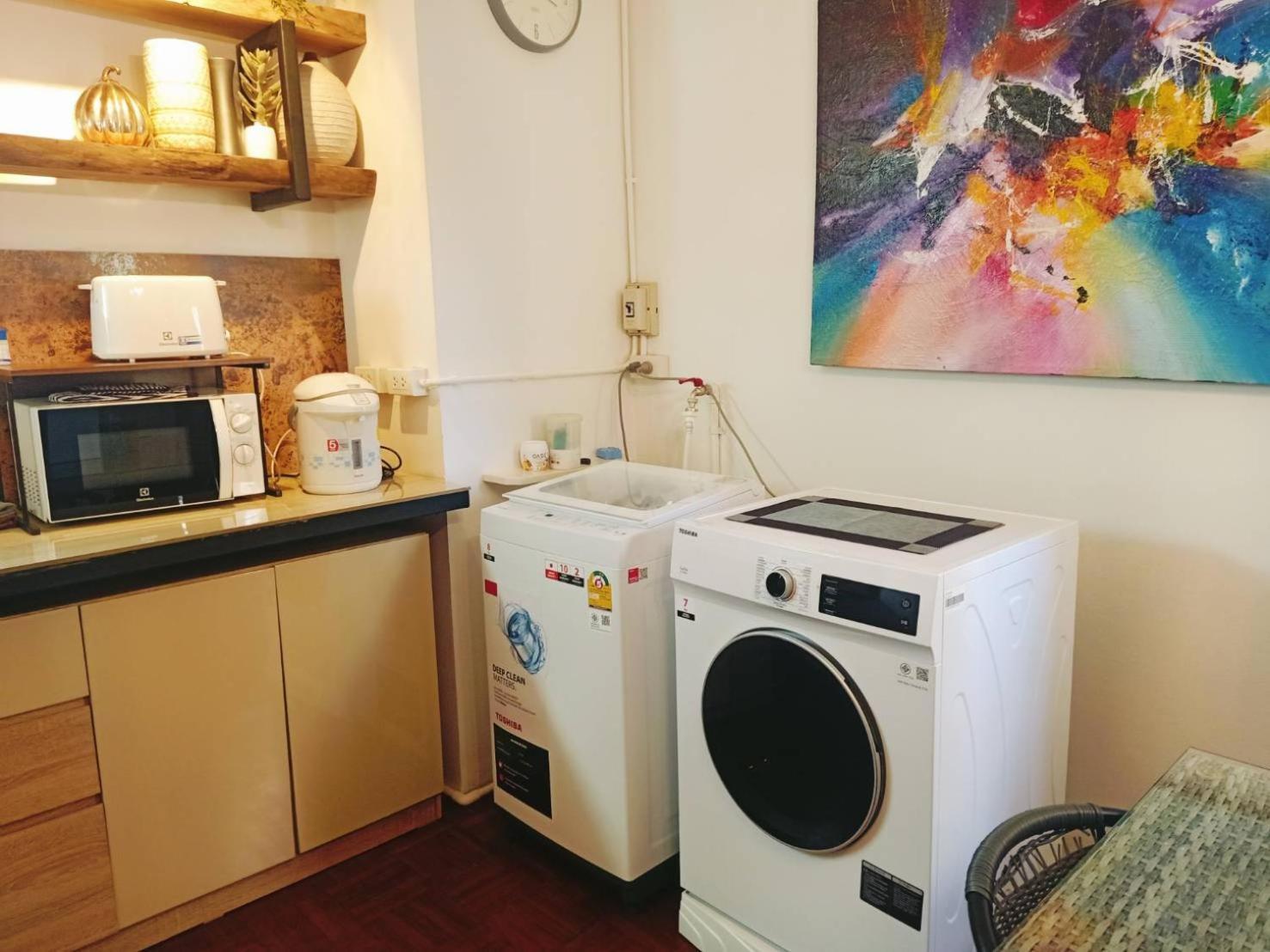 8Th House @ Center Of Chiangmai Old Town Apartment Chiang Mai Luaran gambar